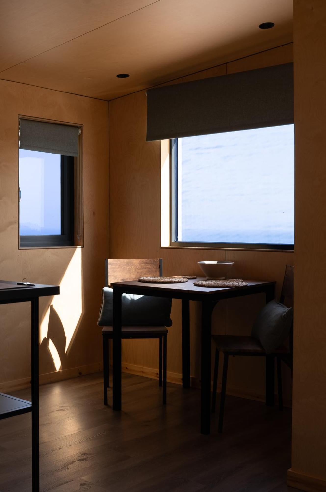 Rustic Cabins, Sea Views From Rewilded Farm With Highland Cows セント・アンドルーズ エクステリア 写真